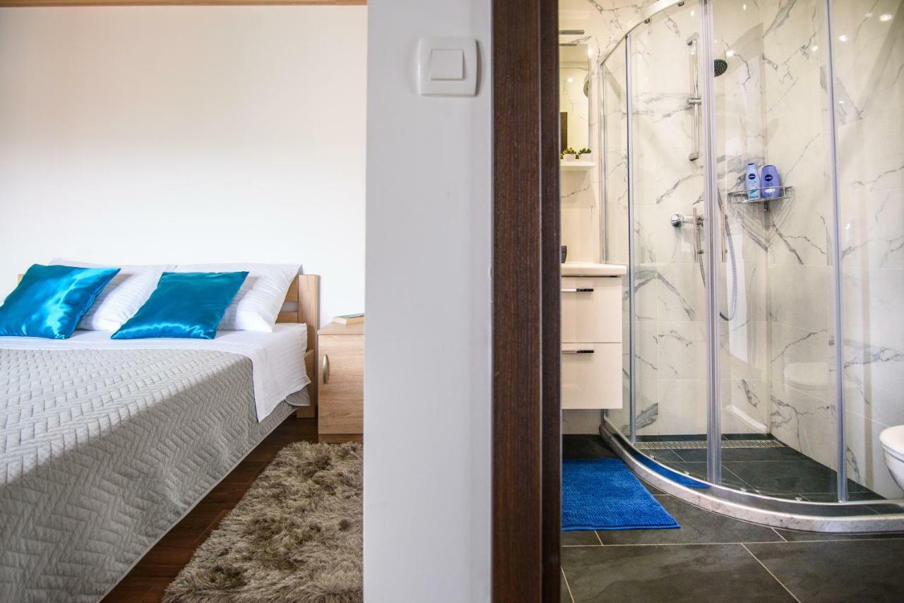 California Apartments 3 ดูบรอฟนิก ภายนอก รูปภาพ