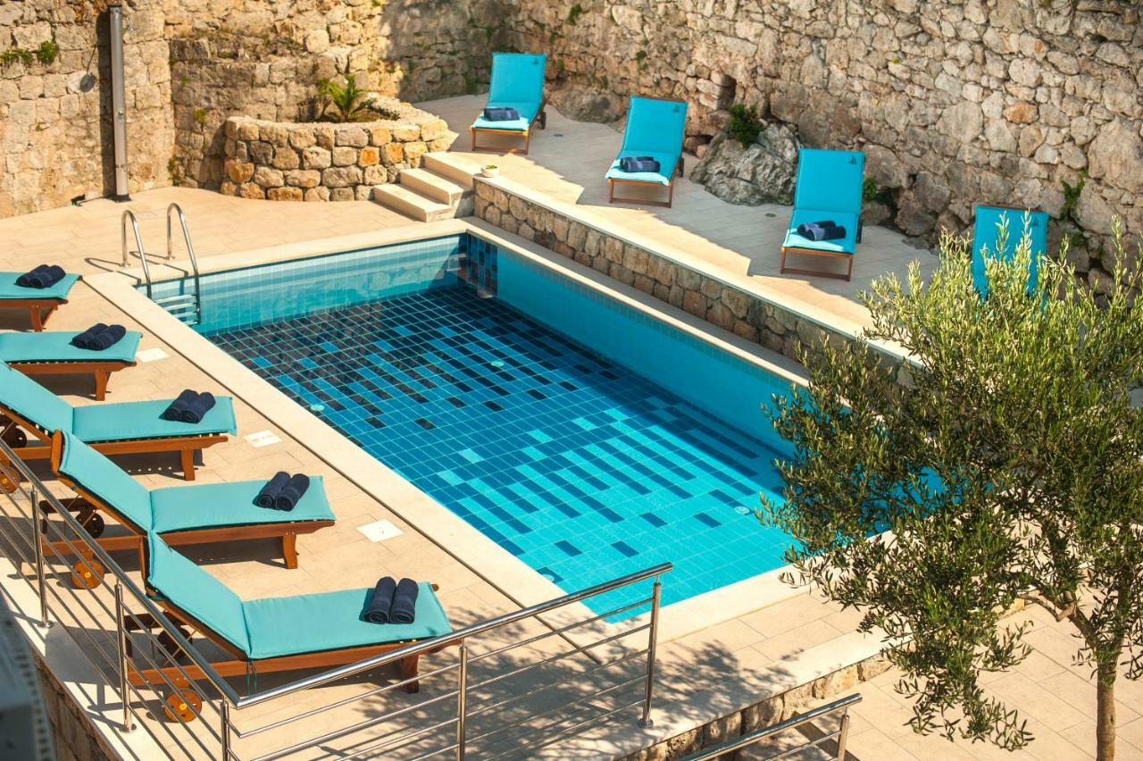 California Apartments 3 ดูบรอฟนิก ภายนอก รูปภาพ
