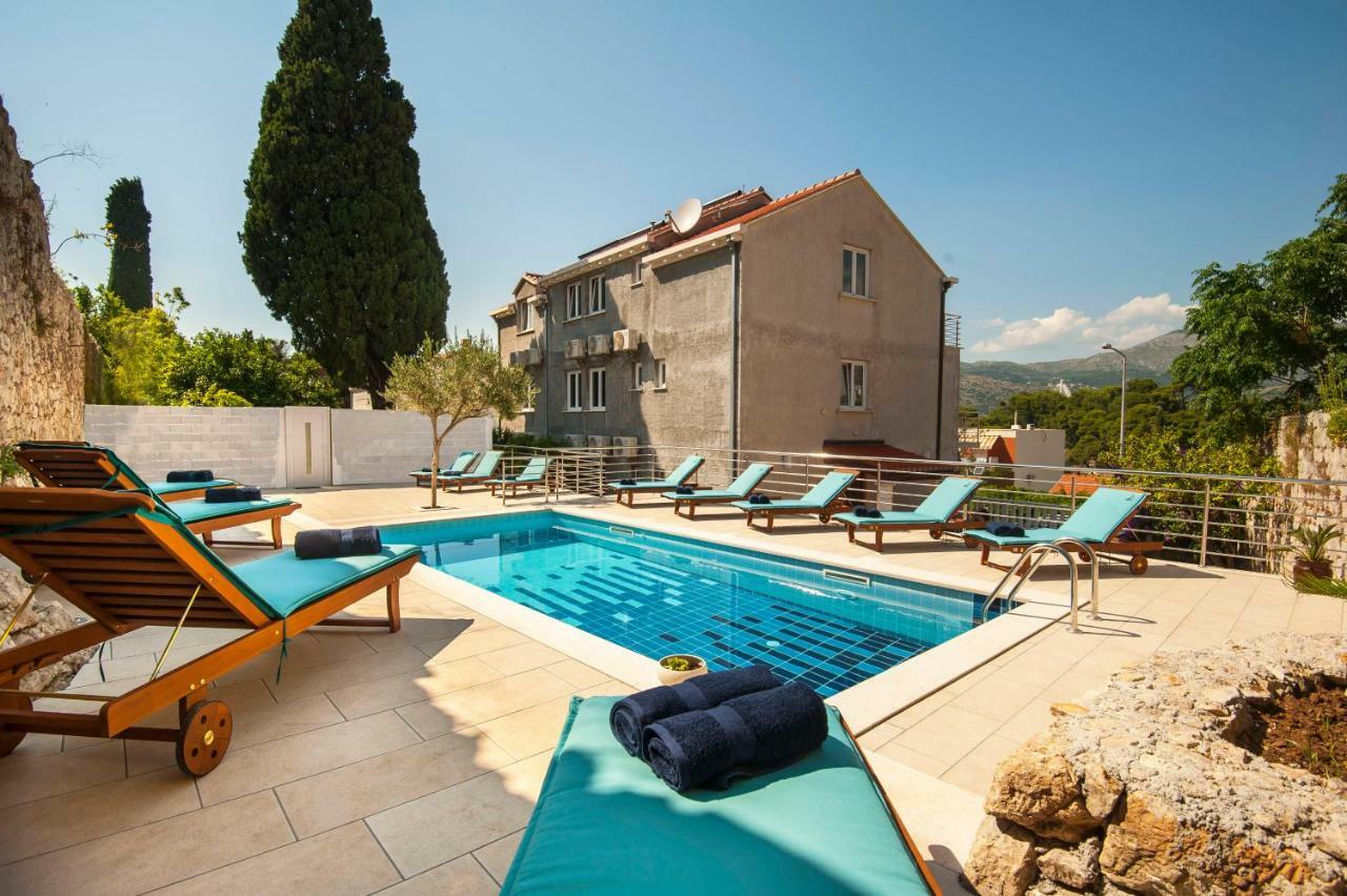 California Apartments 3 ดูบรอฟนิก ภายนอก รูปภาพ